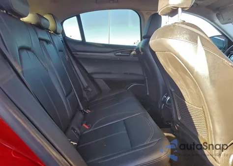 2018 Alfa Romeo Stelvio Ti z USA, uszkodzony, nr VIN ZASFAKBN0J7B72234